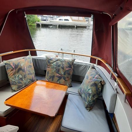 阿姆斯特丹 Motor Yacht Almaz酒店 外观 照片