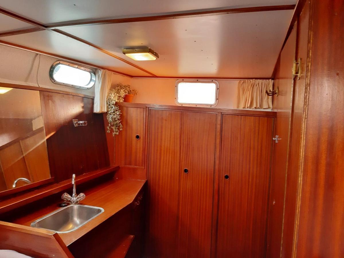 阿姆斯特丹 Motor Yacht Almaz酒店 外观 照片