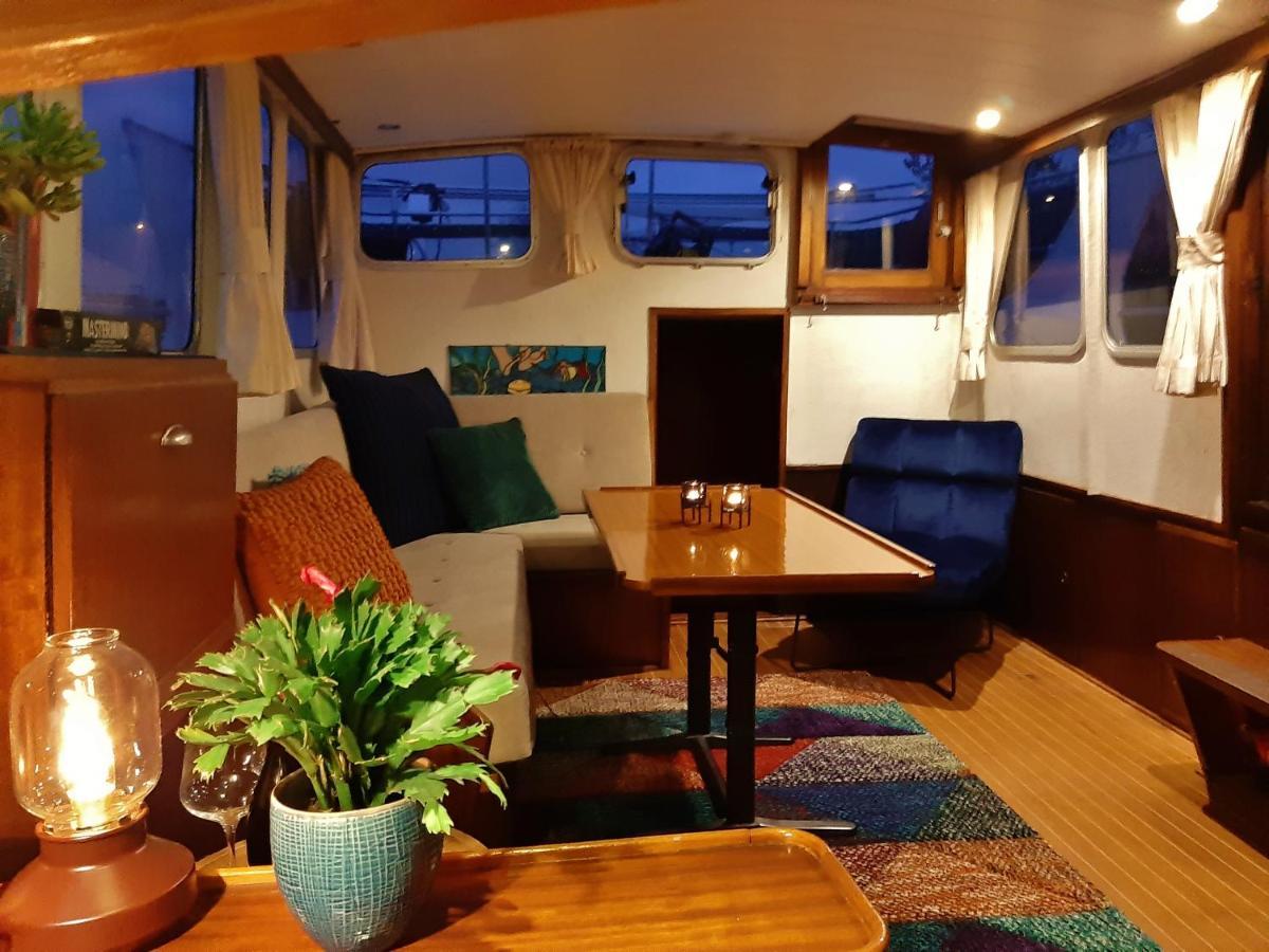 阿姆斯特丹 Motor Yacht Almaz酒店 外观 照片